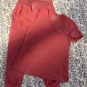 Figs Scrub Set - Pink